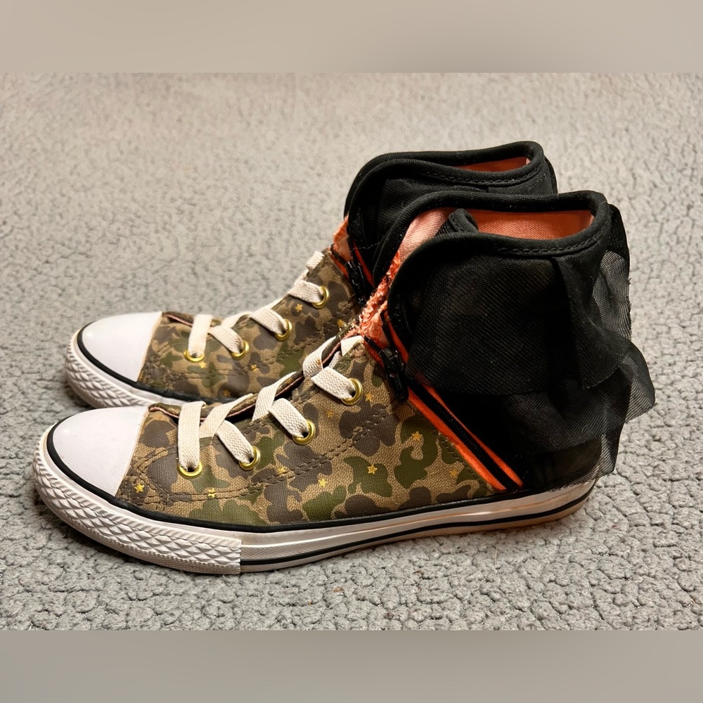 Converse Block Party High Top Camo Sneakers Big Girls Size 3 Green And Pink